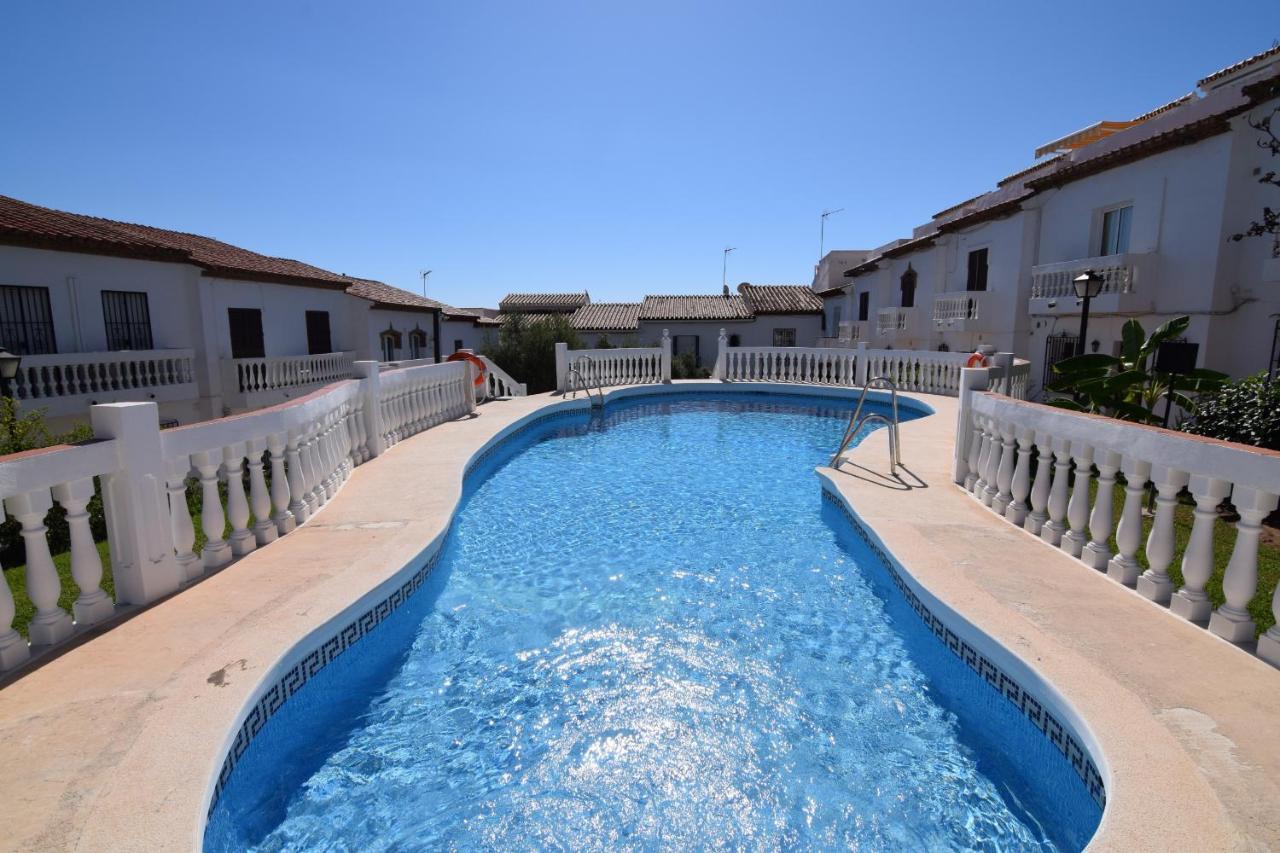 R1358 La Hacienda 10 A Apartment Нерха Екстериор снимка
