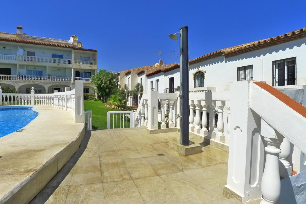 R1358 La Hacienda 10 A Apartment Нерха Екстериор снимка